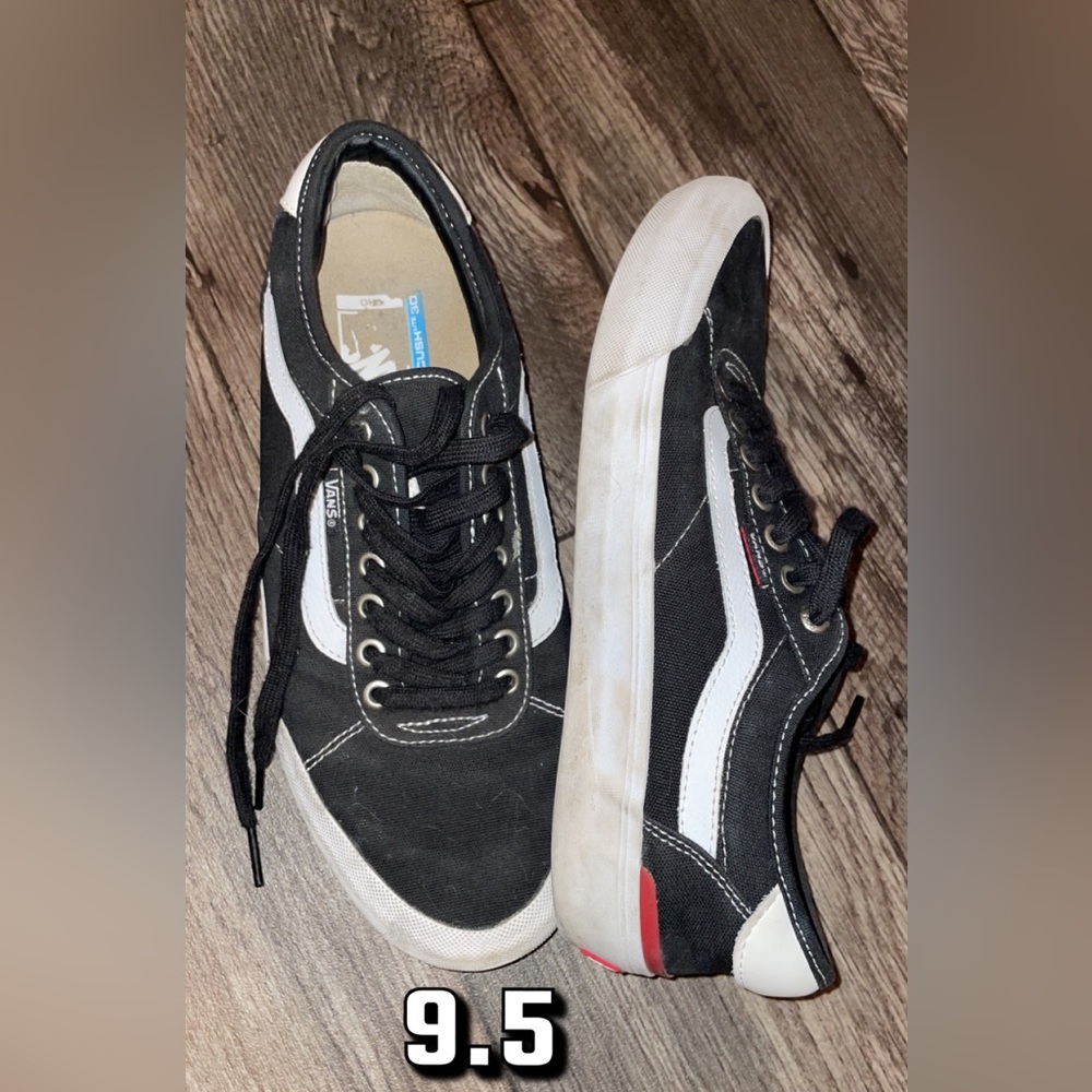 9.5 vans